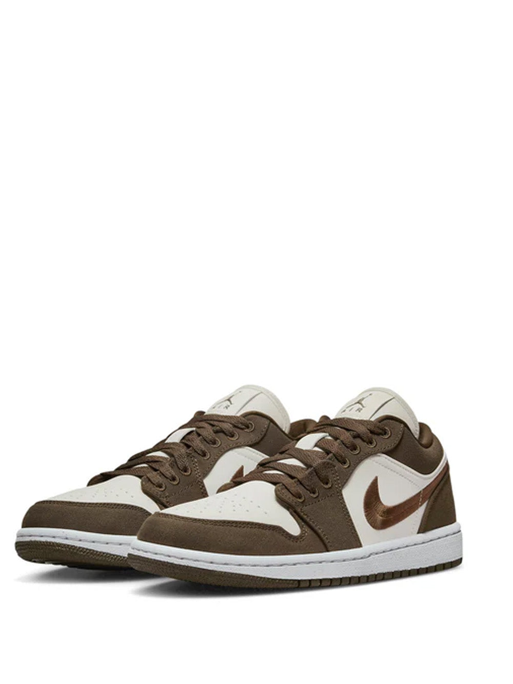 jordan retro 1 low SE LIGHT OLIVE