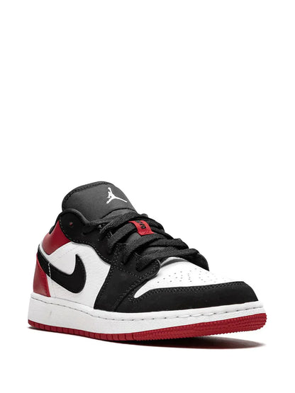 AIR JORDAN RETRO 1 BLACK TOE SHORT