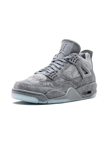 Air Jordan Retro 4 Kaws