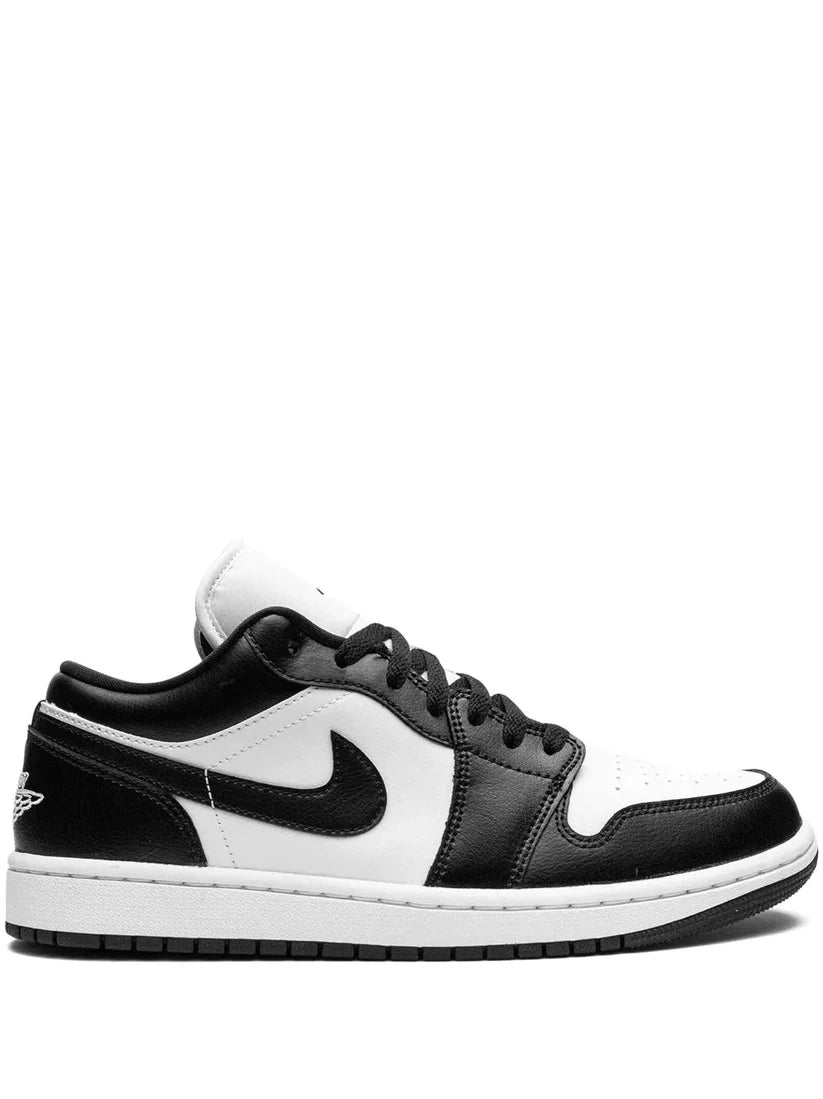 NIK.E AIR JORDAN 1 LOW PANDA SUEDE