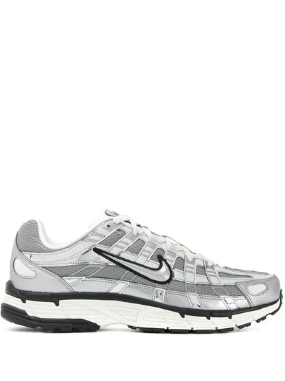 NIKE P 6000 METALIC SILVER