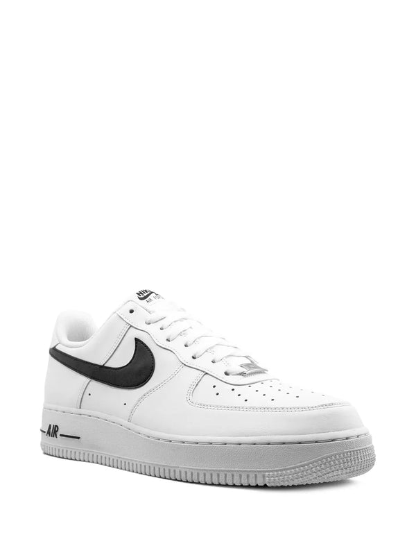 NIKKE AIRFORCE 1 LOW WHITE BLACK SWOOSH