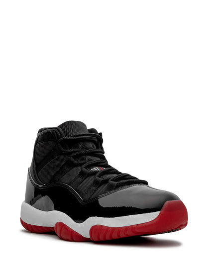 Nike Jordan 11 Bred