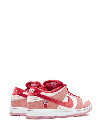 Nik_e SB DUNK LOW STRANGE LOVE Fix