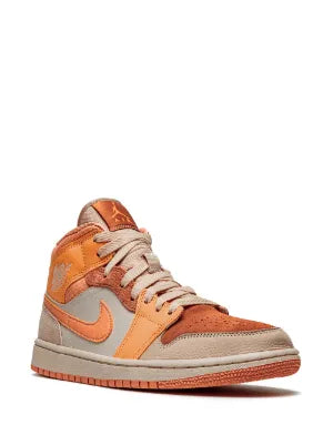 Jordan retro Retro 1 Apricot Orange for her