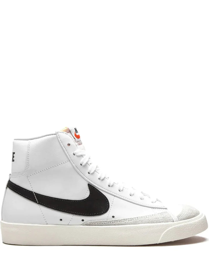 Nikee Blazer Vintage High White