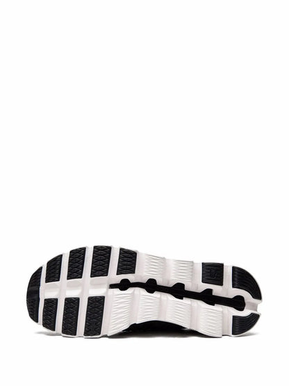 On CloudSwift 3 Running Black