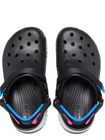 Croc s classic hiker clogs black 140