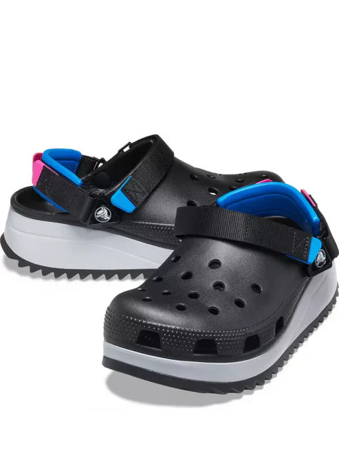 Croc s classic hiker clogs black 140