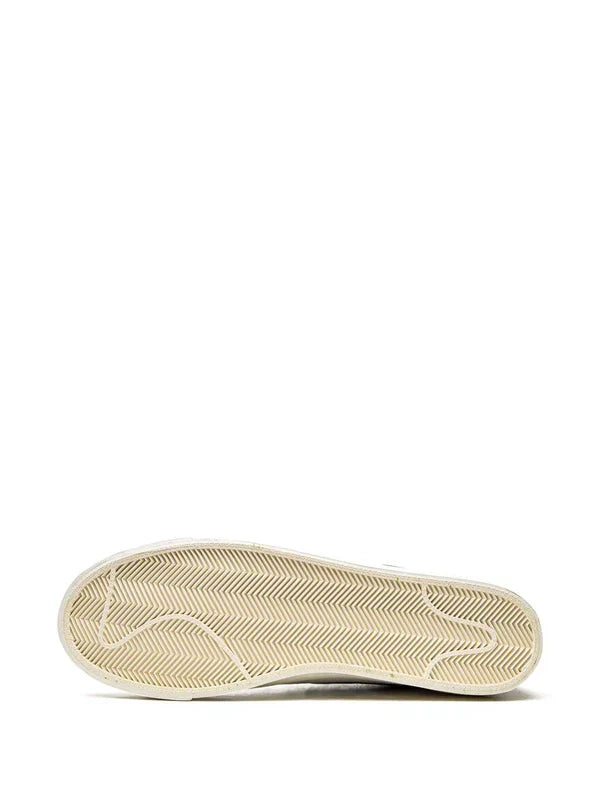 nikee Blazer 77 Low Vintage White-black