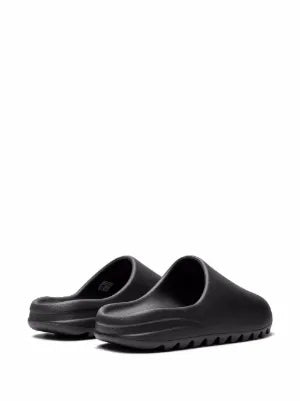 ADDIDAS YEEZY SLIDES ONYX SEMI UA