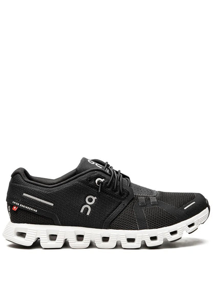 On Running Cloud 5 Black White 951
