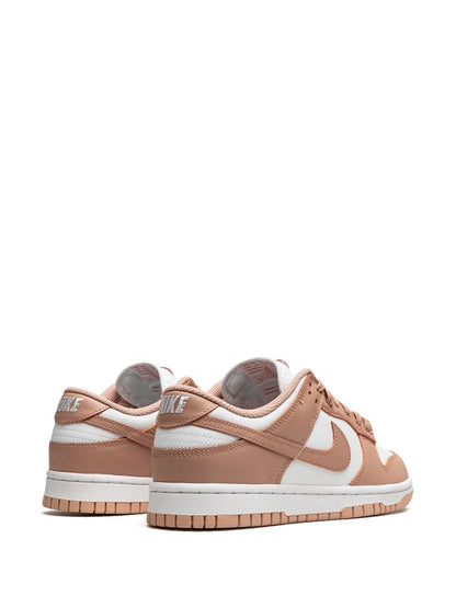 sb dunk low rose whisper