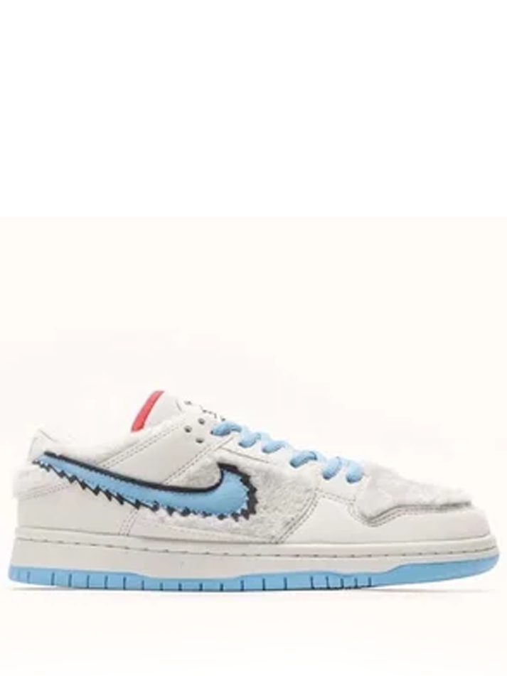 Nik e sb abominable dunk low