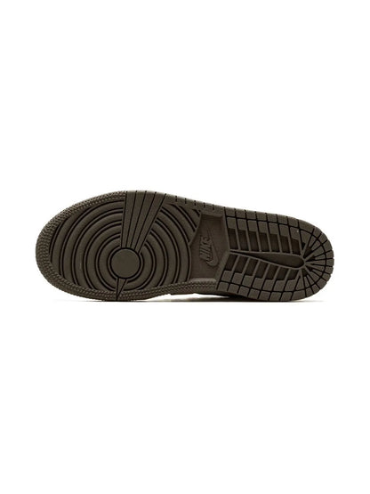Nik ee air jordan 1 low reverse mocha semi ua