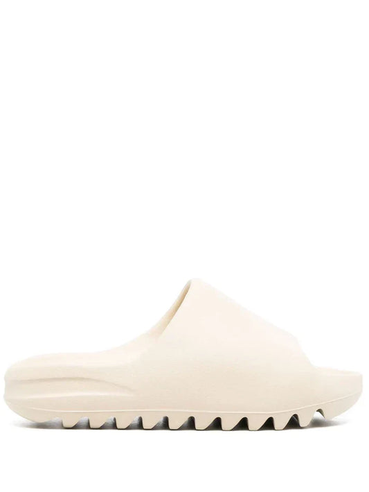 ADDIDAS YEEZY SLIDES PURE SEMI UA