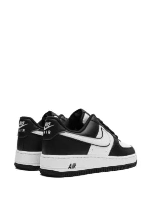 Nikee airforce 1 low panda