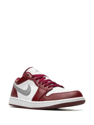 Nik.e Air Jordan 1 Low Bordeaux