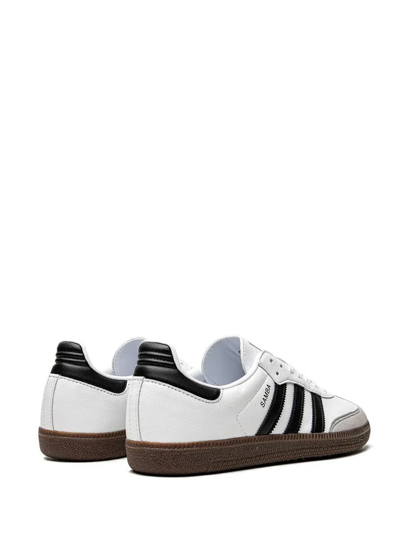 ADIDA.S SAMBA WHITE BLACK WITH KEYCHAIN