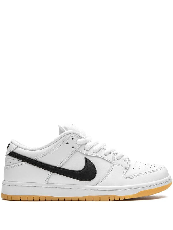 Nik ee sb dunk low white gum