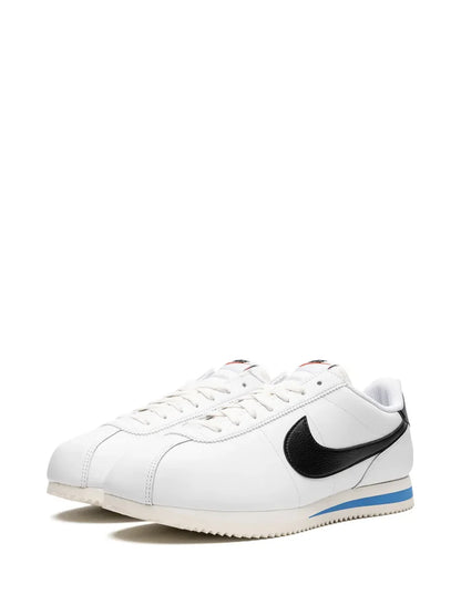 Nik.e Cortez TXT White Blue
