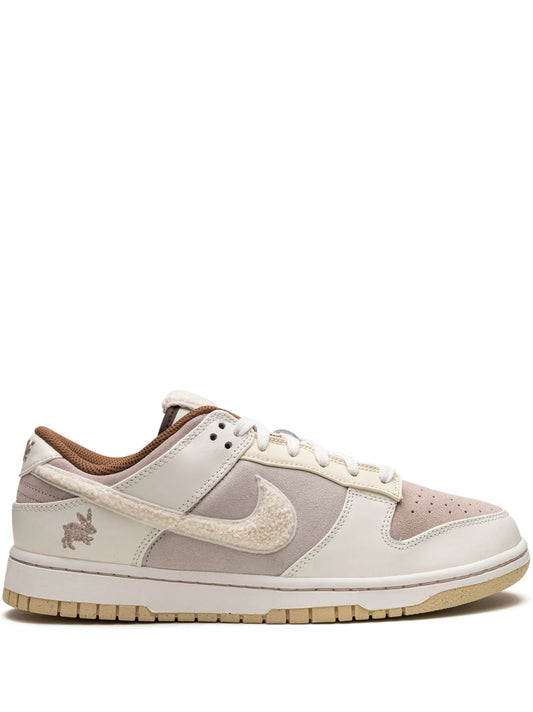 nikee sb dunk low year of the rabbit for her