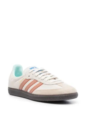 ADIDA.S SAMBA OG CLAY STRATA