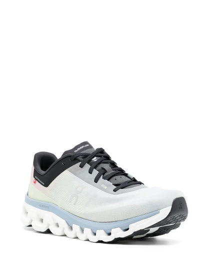 On CloudFlow 4 Glacier Champbray Grey White