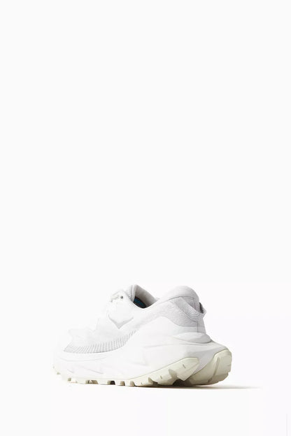 HOKAA SKYLINE FLOAT X ALL WHITE
