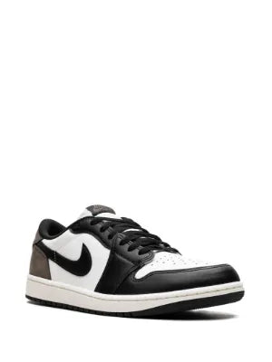NIK EE AIR JORDAN 1 RETRO LOW OG MOCHA
