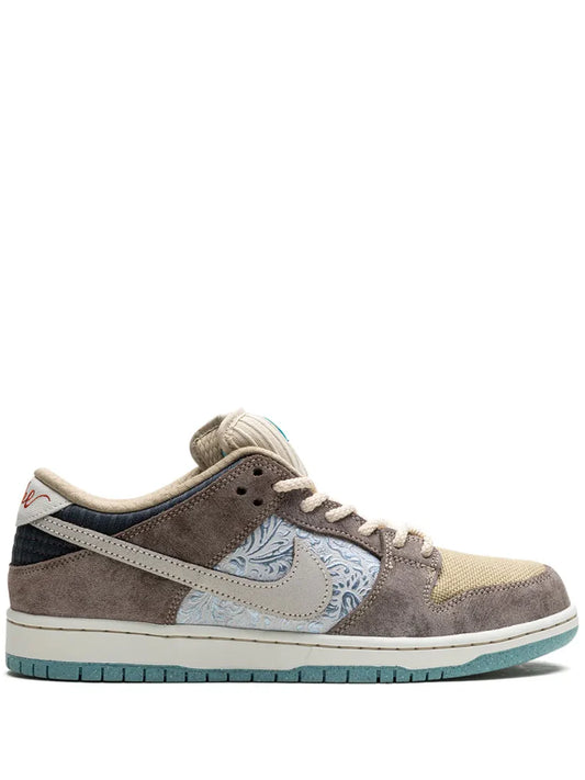 Nik.e SB Dunk Low Big Money Savings