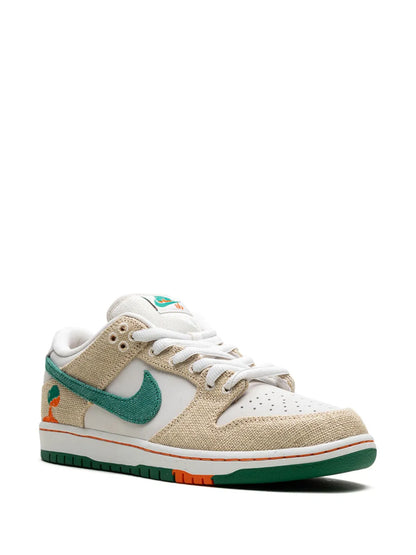 Nikee the jerritos x sb dunk low