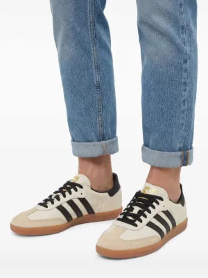 adidass samba cream sand strata