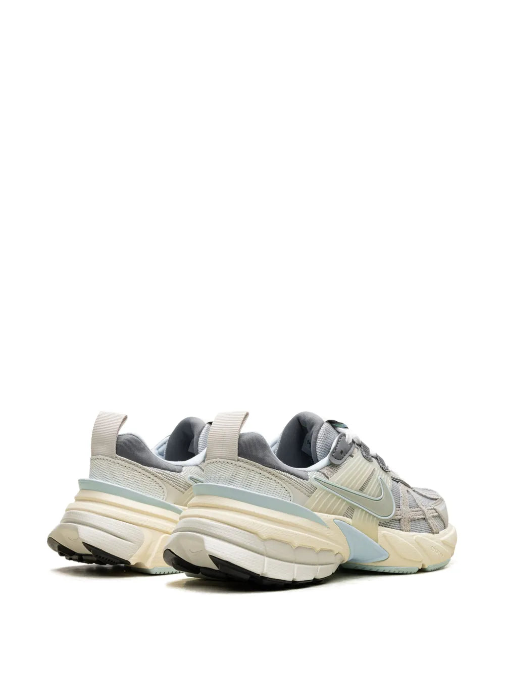 NIKE V2K LIGHT BONE METALLIC PLATINUM