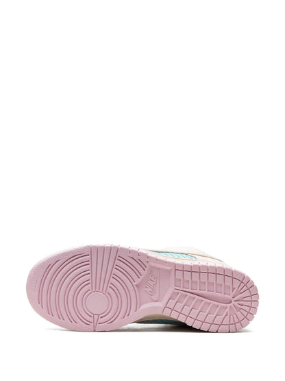 Nik ee sb dunk low heat wave