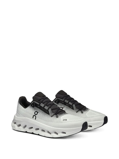 ON CLOUD TILT 2 0 BLACK IVORY