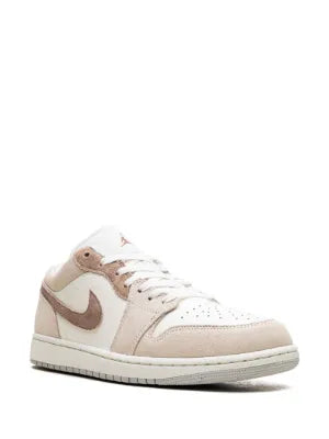 Air Jordan Retro 1 Low Legend