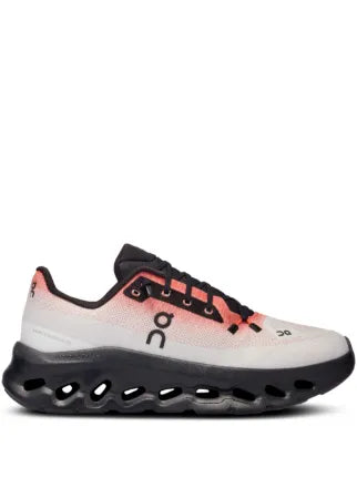 On Cloudtilt Flame Eclipse