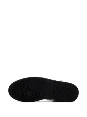 Nik ee Air Jordan Retro 1 High Og Rare Air