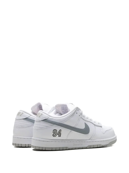 NI.KE SB DUNK LOW SUPREME 94 FULL WHITE