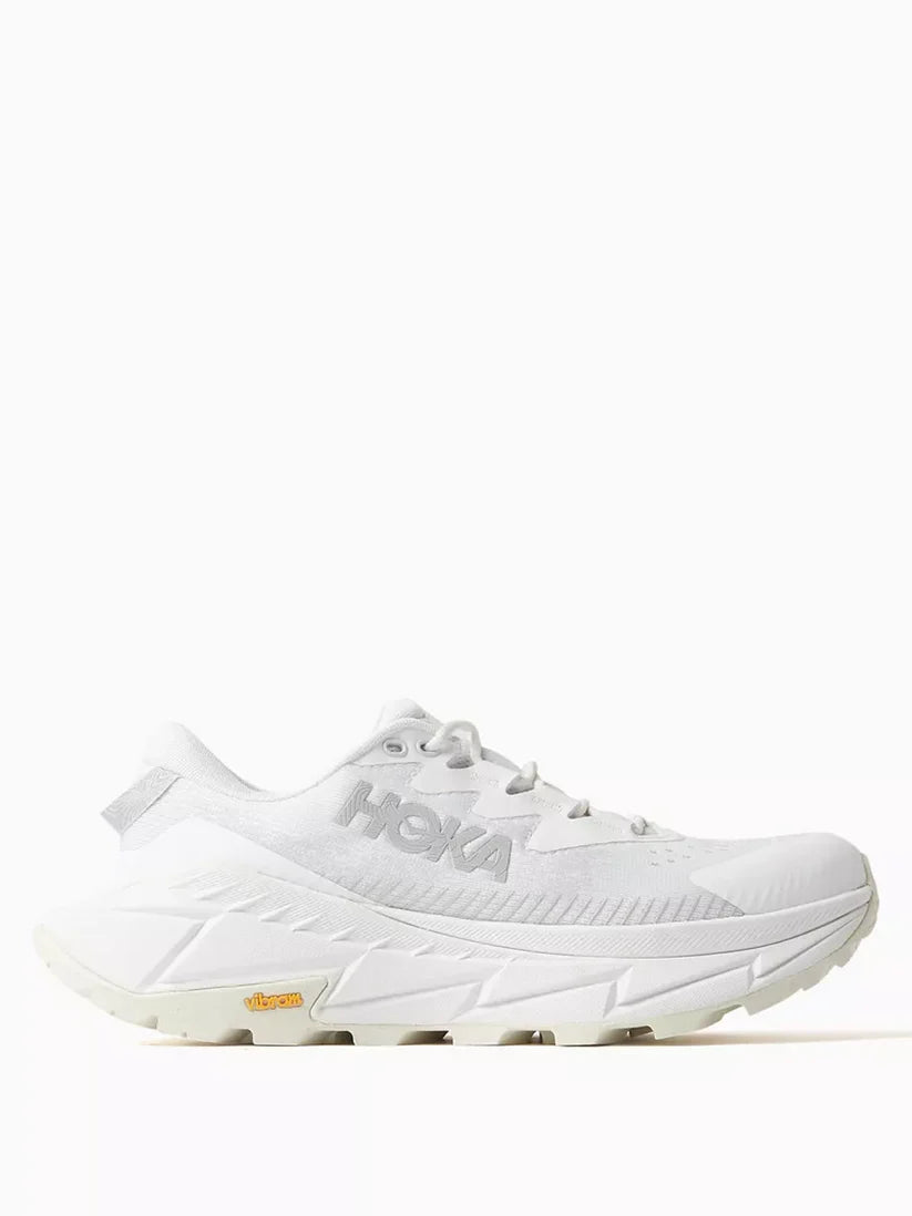 HOKAA SKYLINE FLOAT X ALL WHITE
