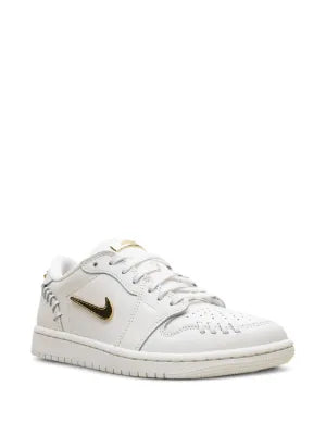 NIK_E AIR JORDAN 1 LOW METHOD OF MAKE LEGEND LIGHT BROWN SNEAKERS FIX