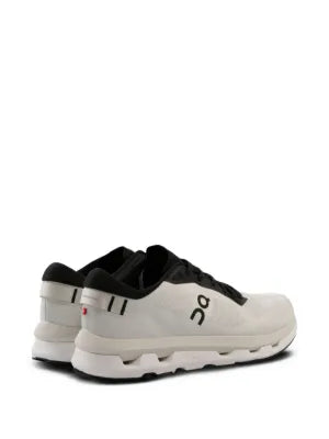 On Cloud Zone Running White Black