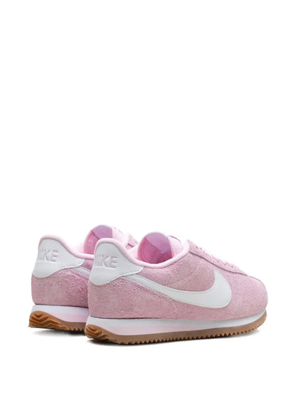 Nik_e cortez pink fix