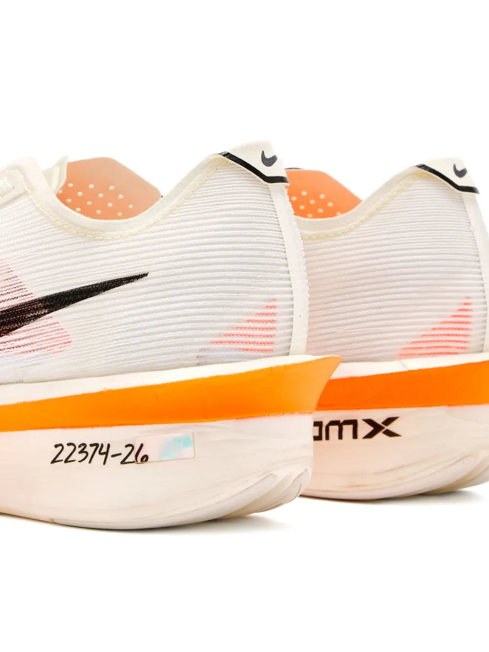Nik ee Air zoom Vaporfly Next 4 cream black
