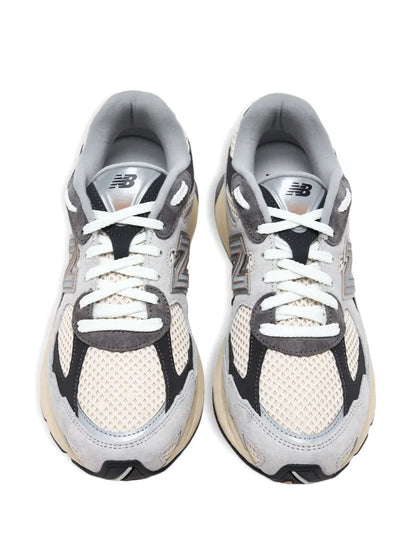 NE.W BALANCE 2010 BRIGHTON GREY LINEN