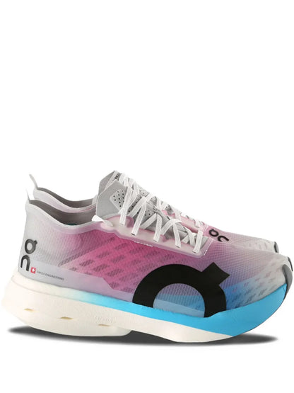 On CloudBoom Strike Horizon Blue Multi