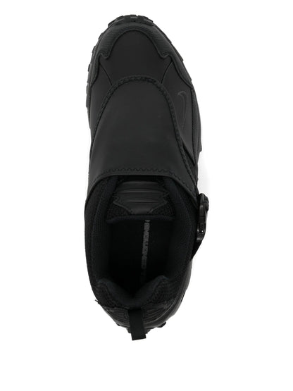 nikee ACG Phassad Black