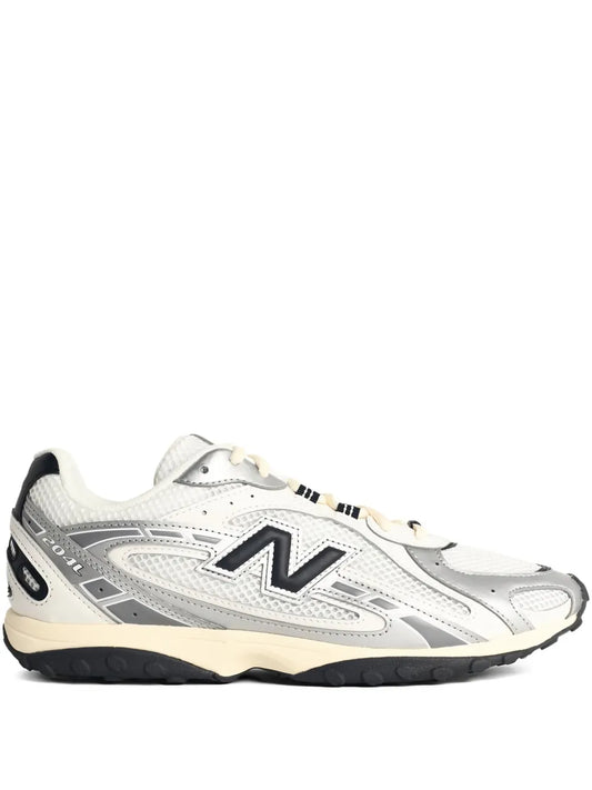 Neww Balance 204L Silver Black Metallic