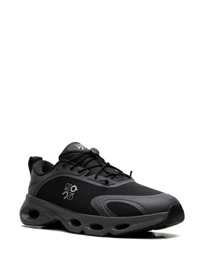 ON RUNNING CLOUDSOLO X LOEWE BLACK FIX
